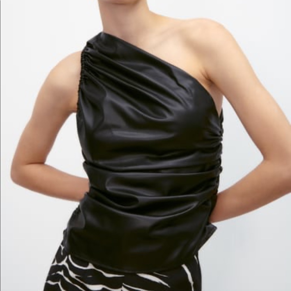NWT Zara one shoulder leather top